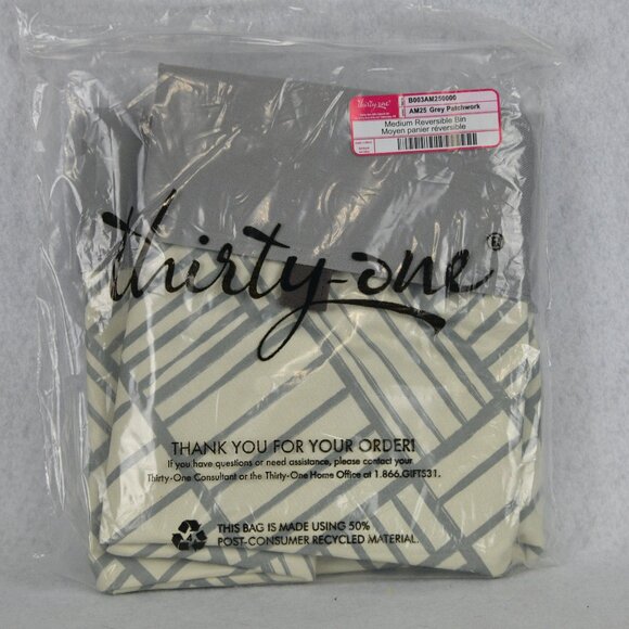 Thirty One MEDIUM Reversible Bin in Grey Patchwork - NEW Great Organizer - Picture 1 of 2